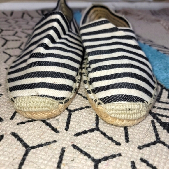 Soludos Espadrille Flat Loafers in Classic Stripe, sz 41 /10-10.5 - Picture 4 of 12